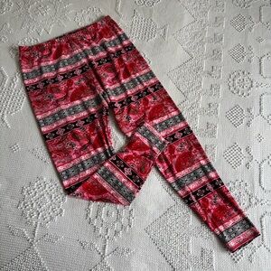 Win Win super soft legging women’s size L-XXL paisley and floral print leggings